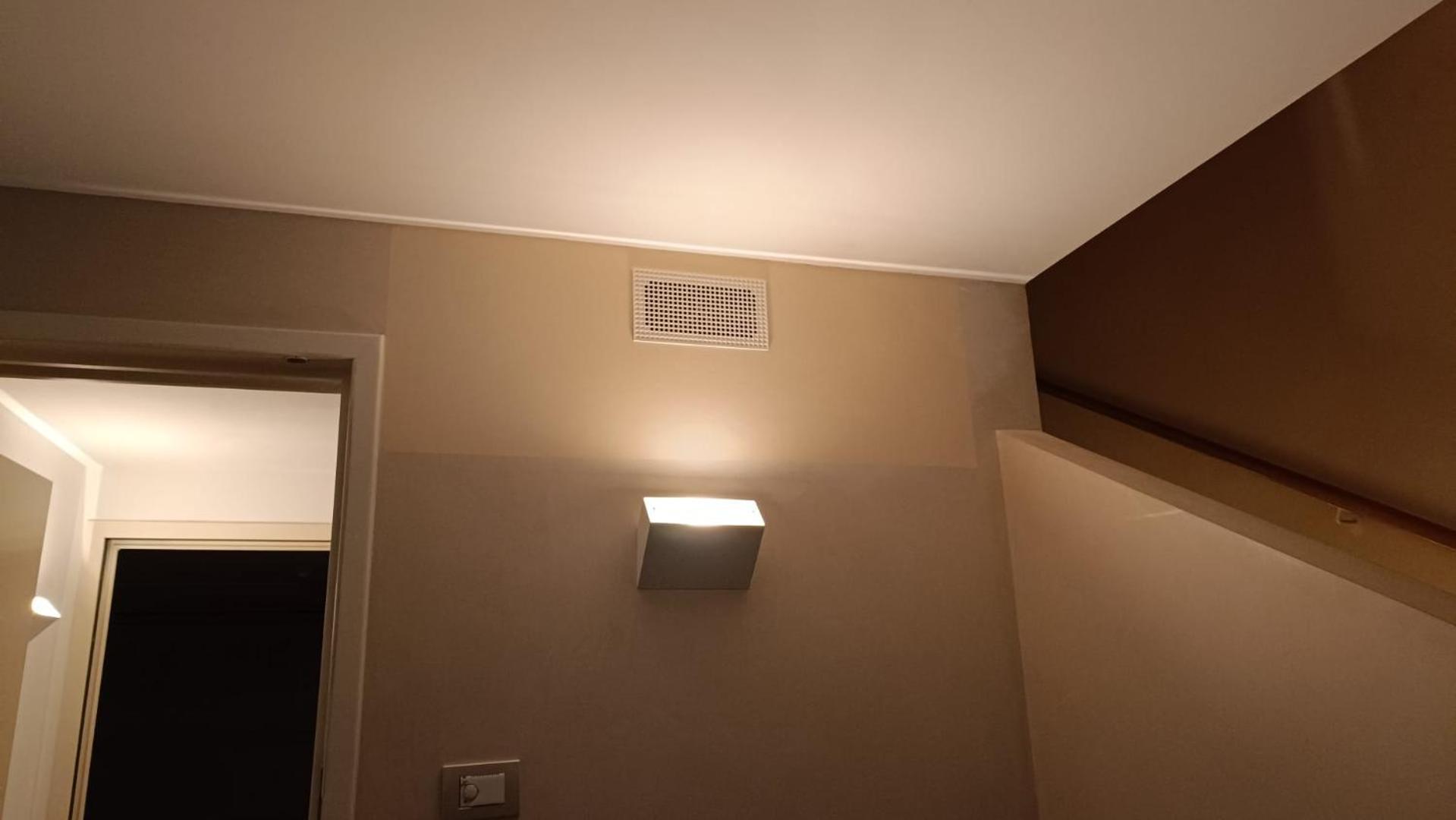 Giulia Luxury Apartment Сірміоне Номер фото